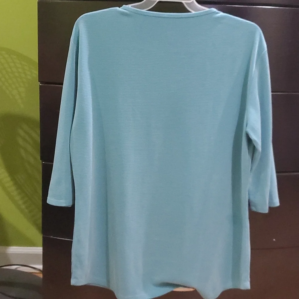 solid printed tops - Picture 4 of 5